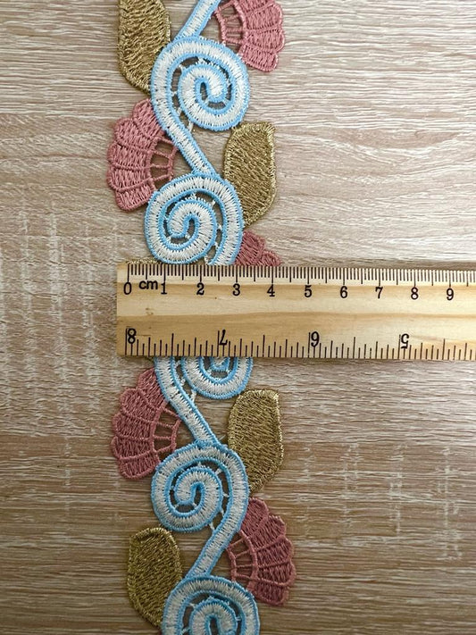 Galon fantaisie largeur moyenne