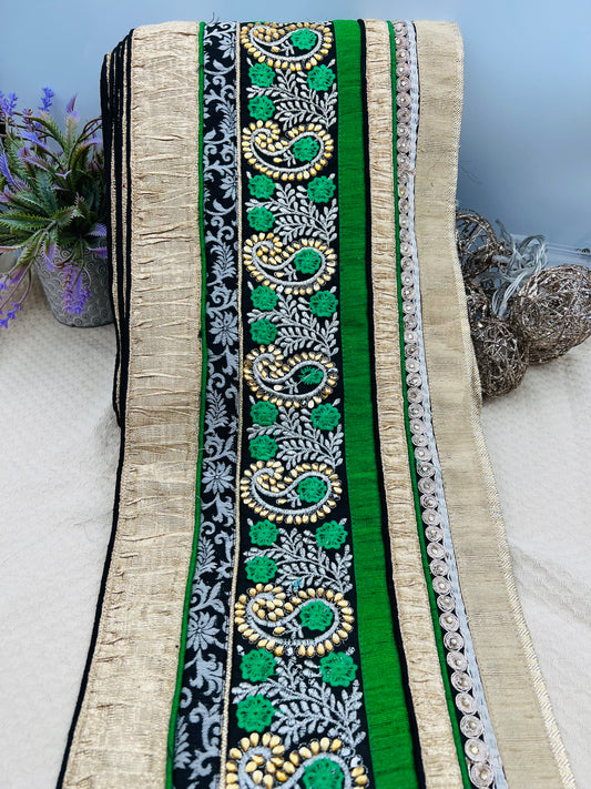 Galon brodé extra large vert émeraude et doré