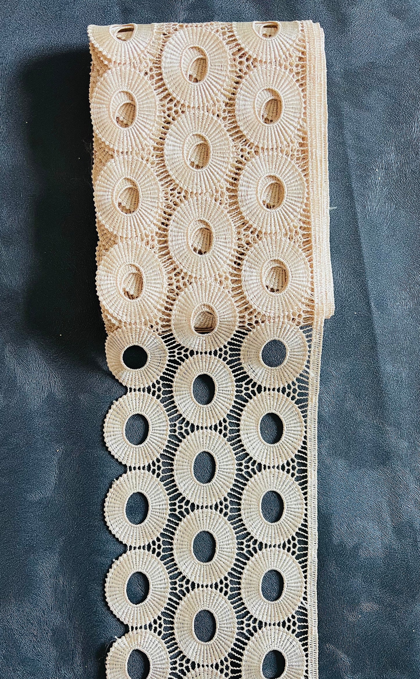 Galon crocheté extra large