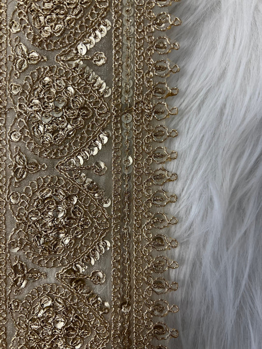 Galon de largeur moyenne doré