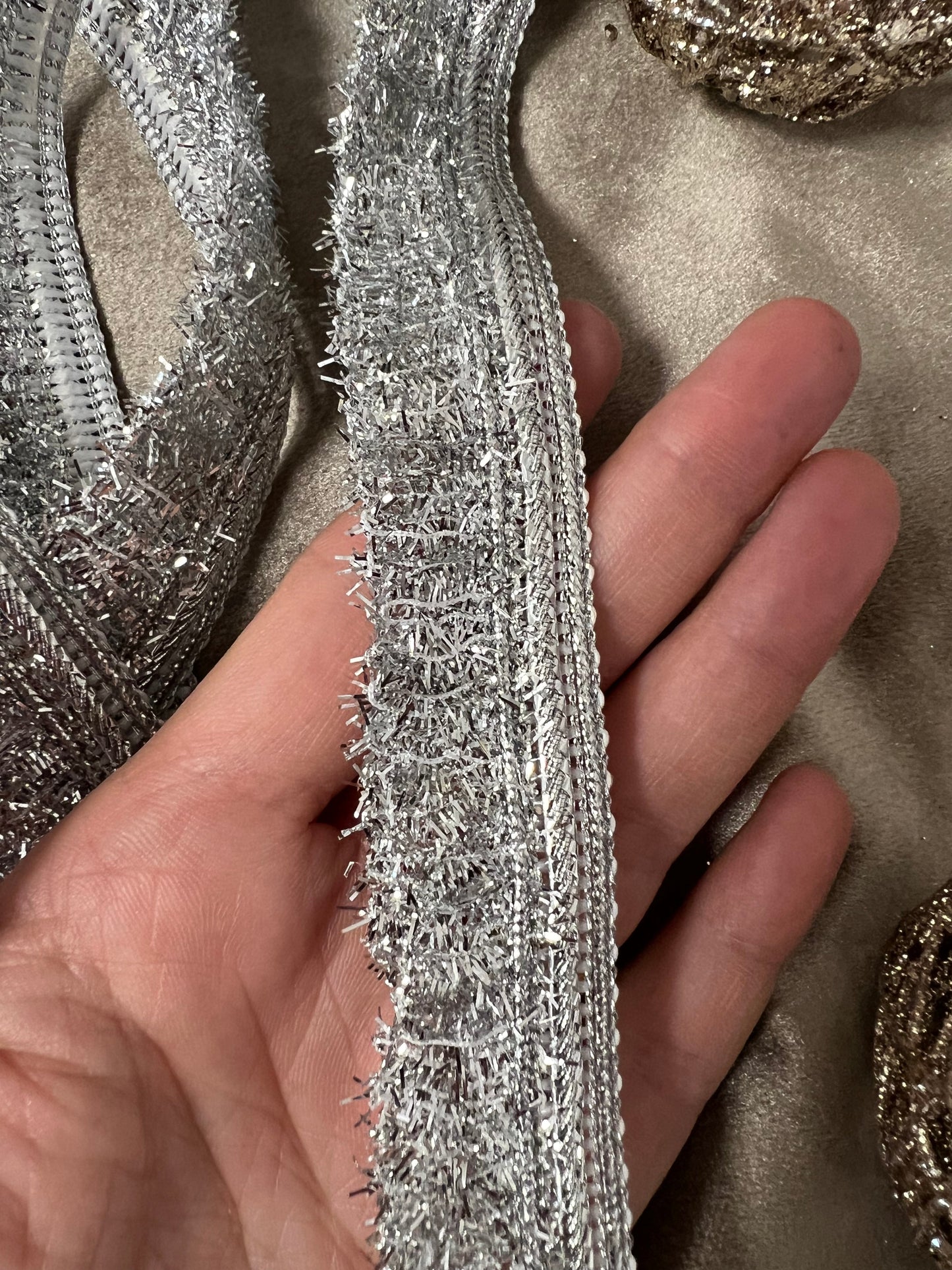 Galon à franges ébouriffées