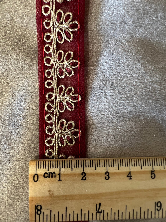 Galon tulle brodé fin