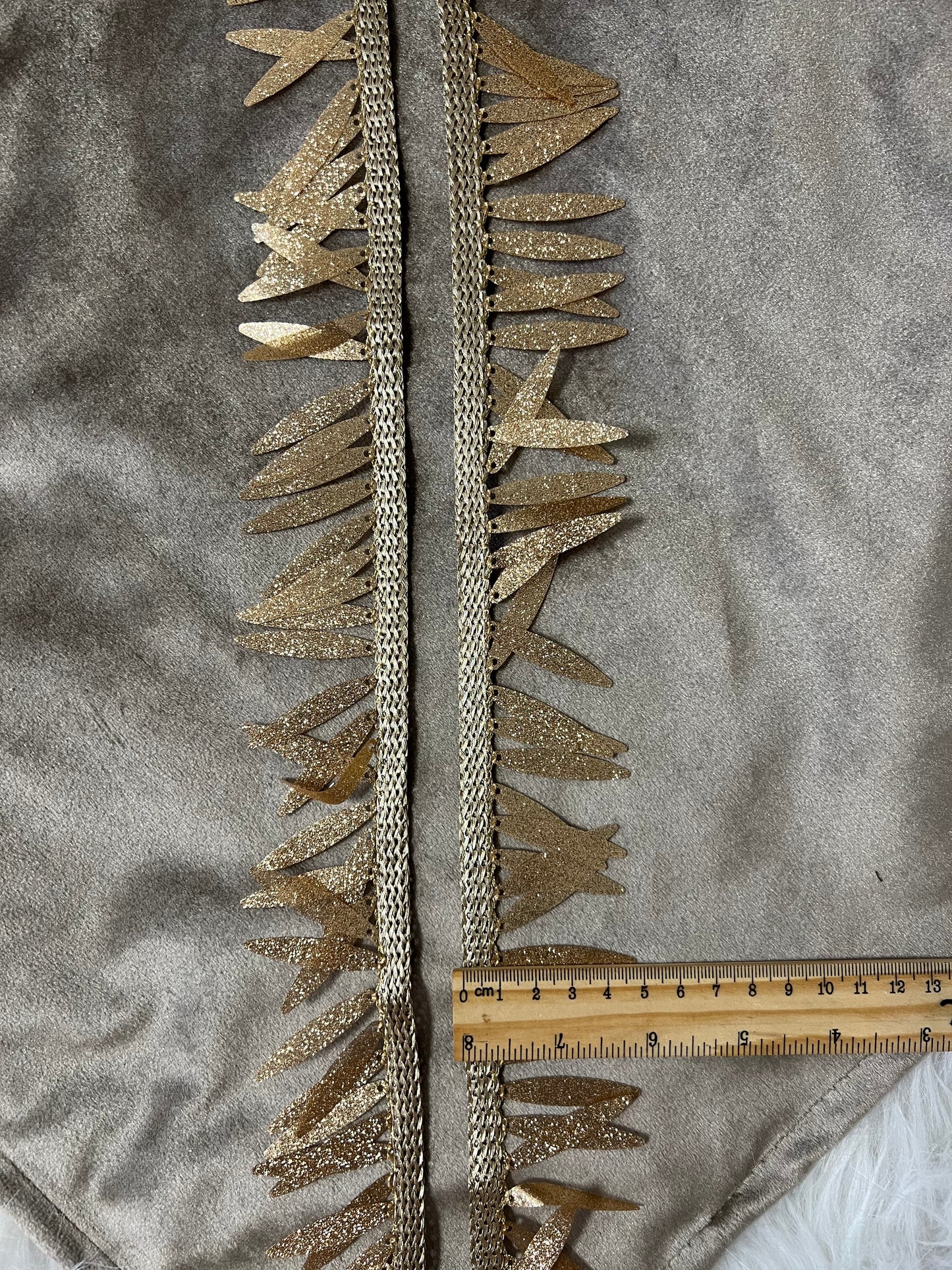 Galon à franges scintillant à pétales métallisées