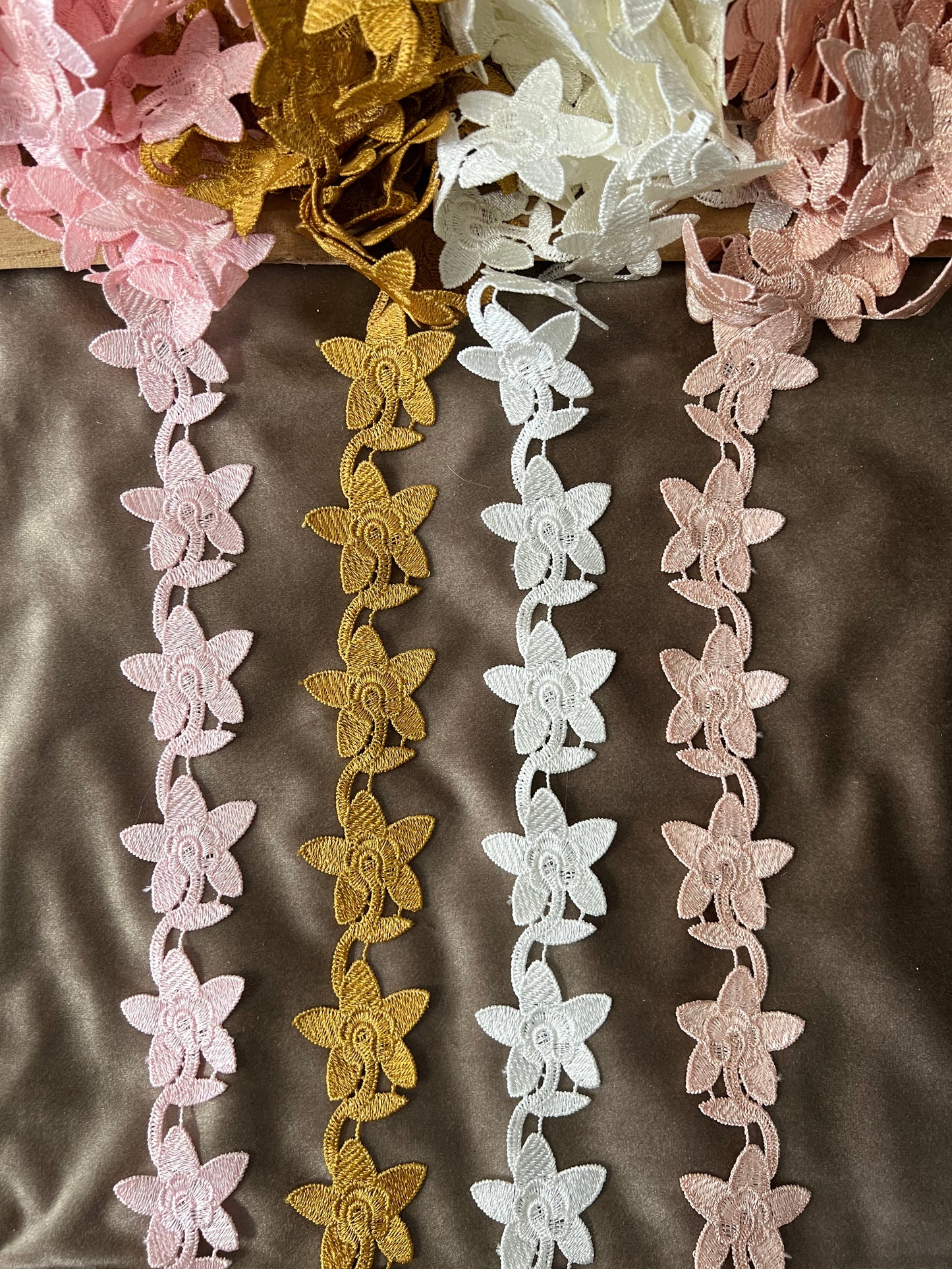 Galon fleurs