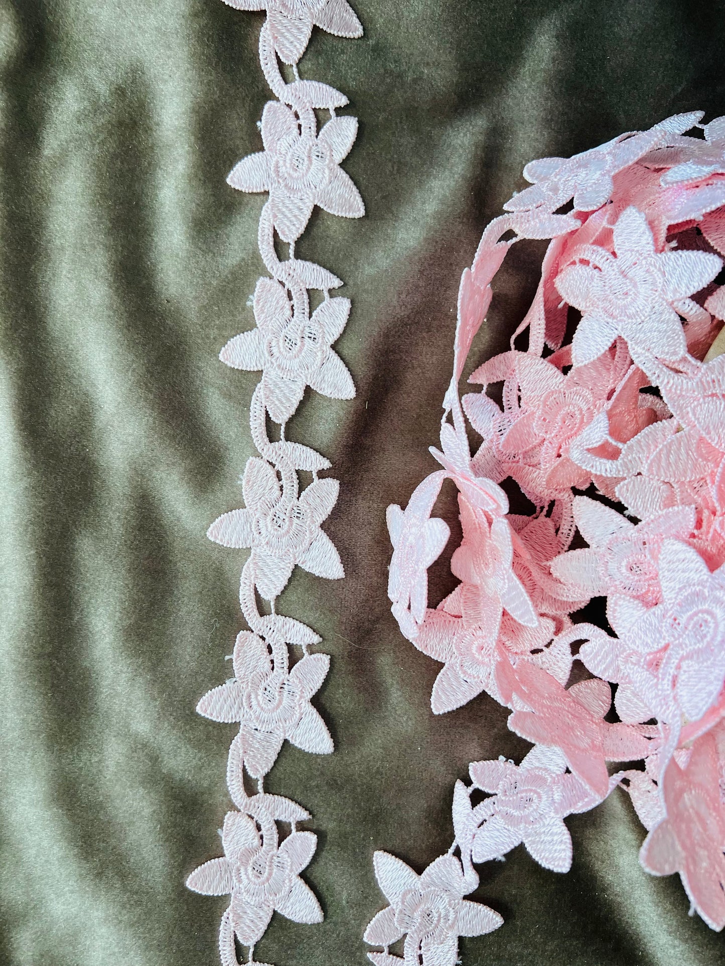 Galon fleurs