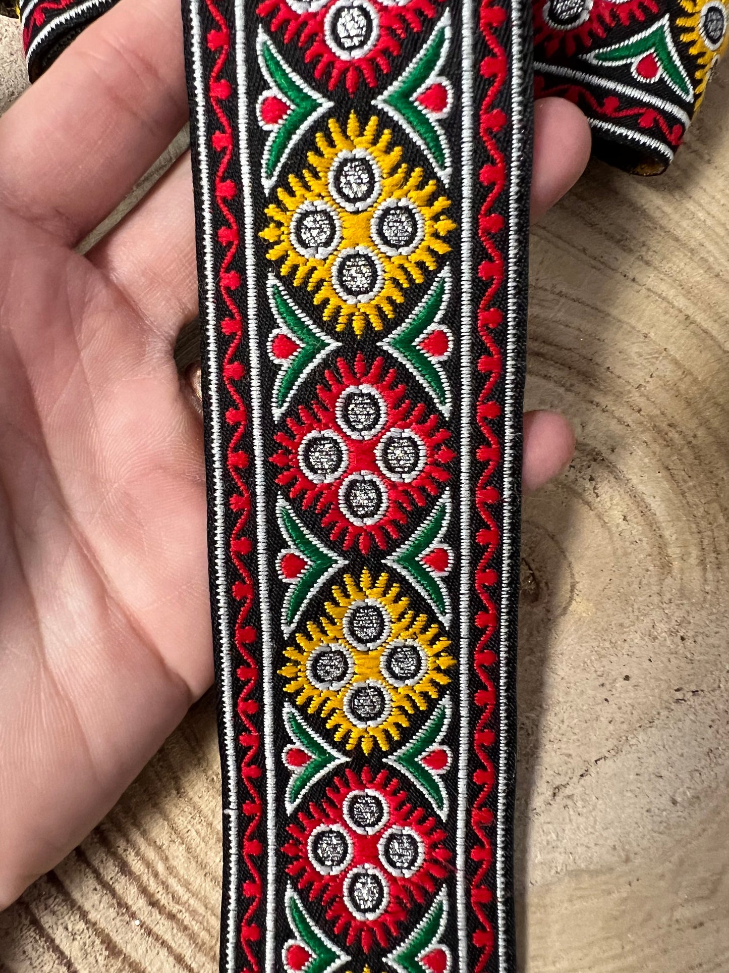 Galon ethnie retro largeur moyenne mosaïques