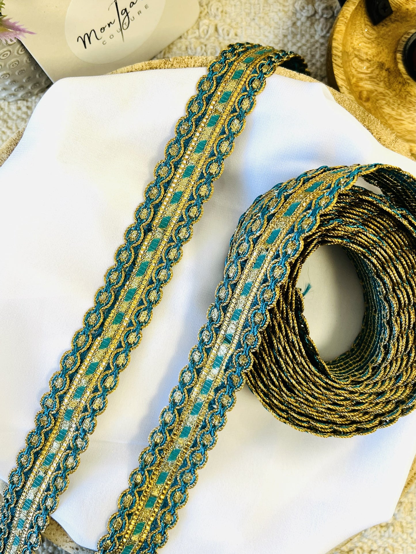 Galon tressé doré pour couture et customisation - 6 couleurs disponibles