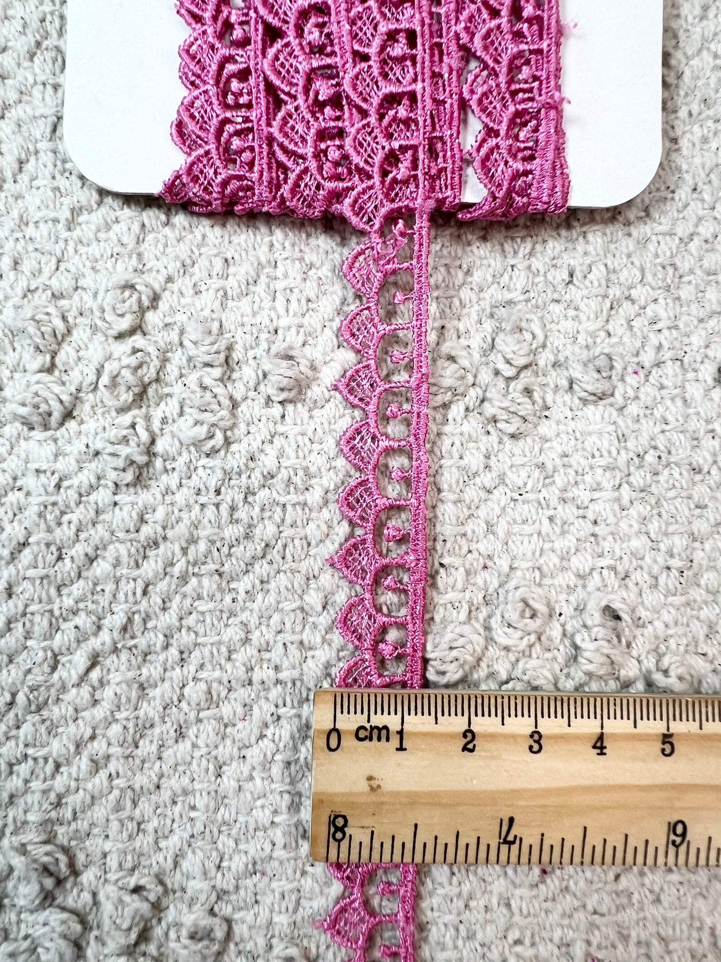Galon arcade fin en dentelle. 6 coloris.
