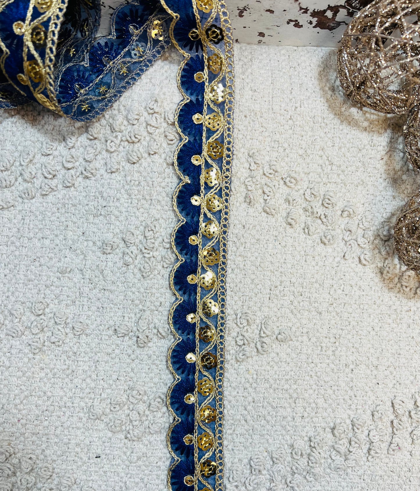 Galon oriental sequin couronne (Bleu)