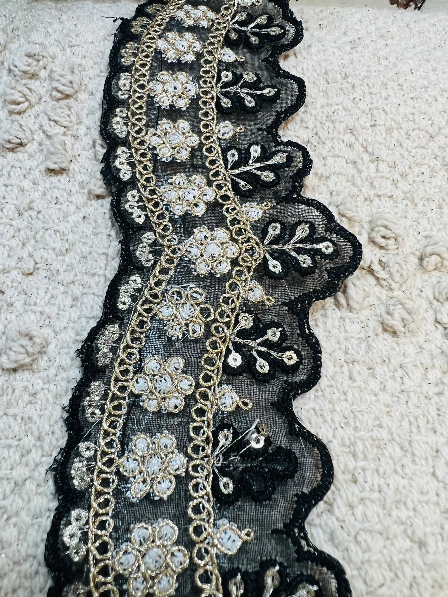 Galon oriental arcades avec mini sequins (Noir)