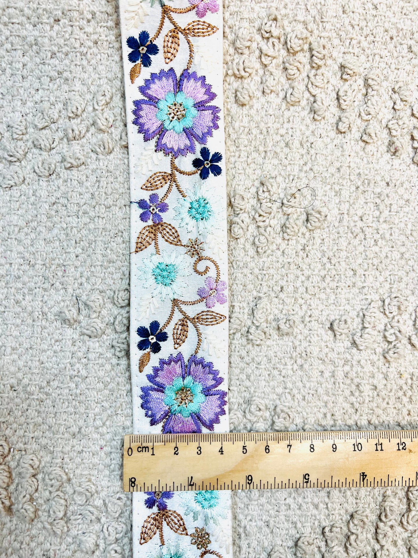 Galon broderie de fleurs (Blanc)