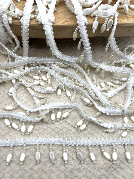 Galon blanc à perles nacrées pendantes 3,5 cm mariage couture élégante (2 mètres)