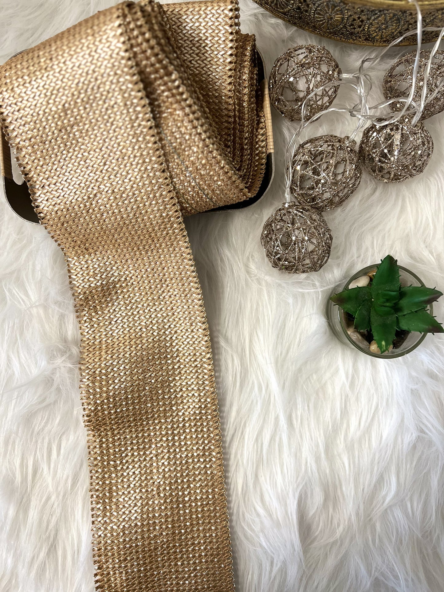 Galon large maille rose doré – 11,5 cm x 4,5 m