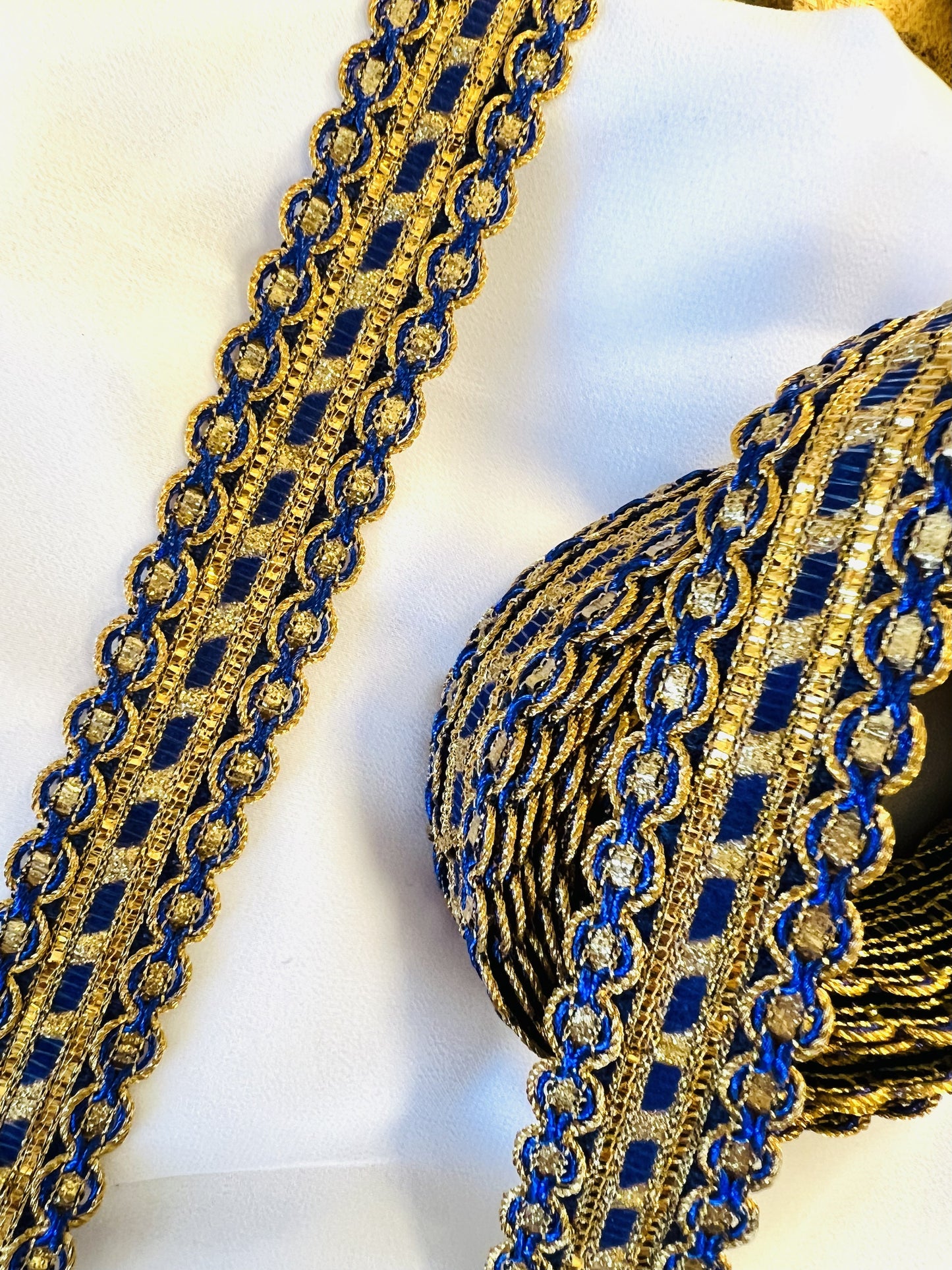 Galon tressé doré pour couture et customisation - 6 couleurs disponibles