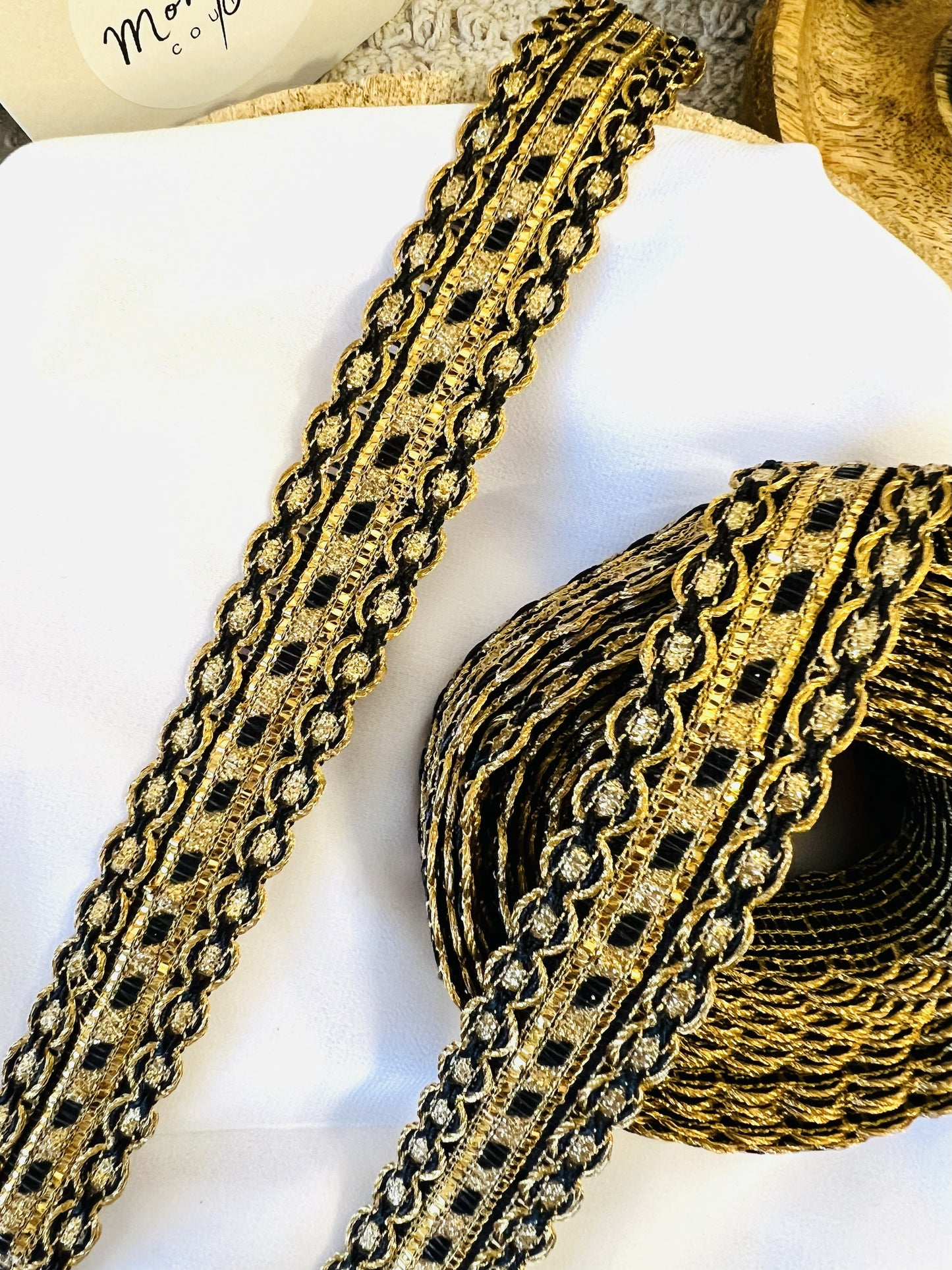 Galon tressé doré pour couture et customisation - 6 couleurs disponibles