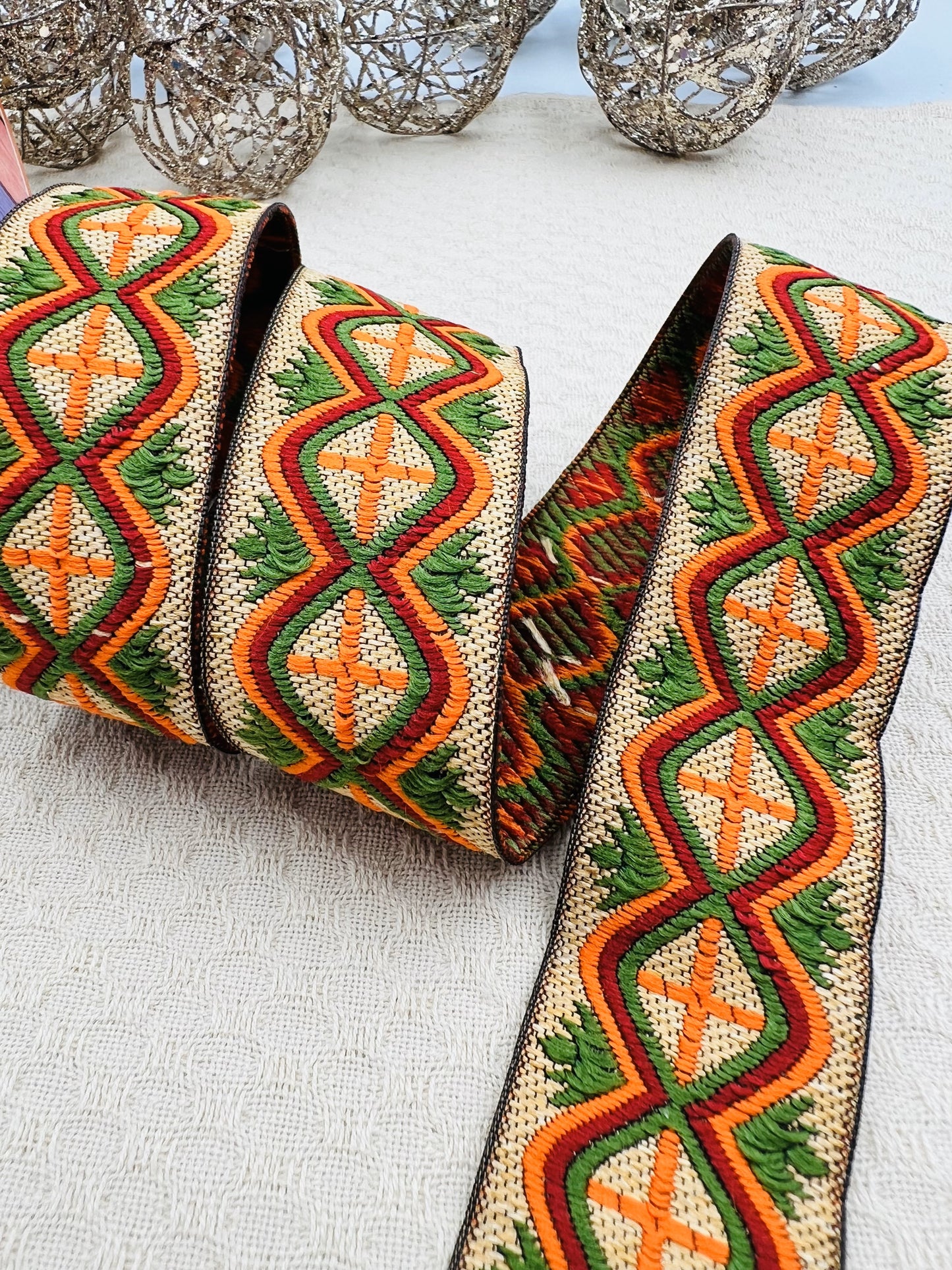 Galon de couture Ruban ethnique bohème AMAYAS (4 mètres)